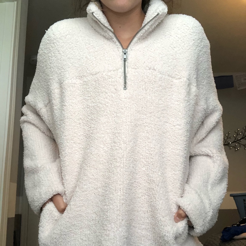fuzzy quarter zip